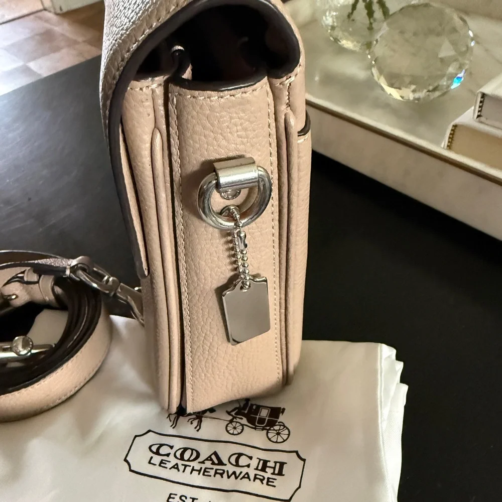 Coach Cassie Taupe Pebbled Leather - Picture 5 of 12